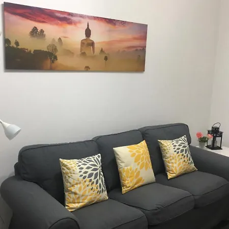 Hautacuperche Apartamento *